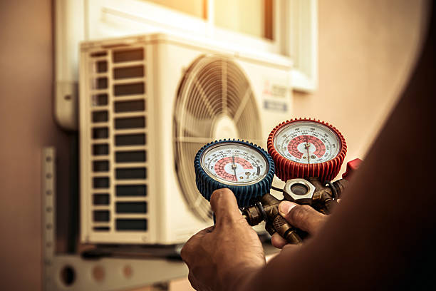 Professional Ductwork Repair technician working in Stony Creek, NY